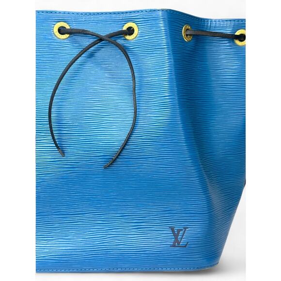 Louis Vuitton Epi Leather Petit Noe Bucket Bag - Picture 2 of 14